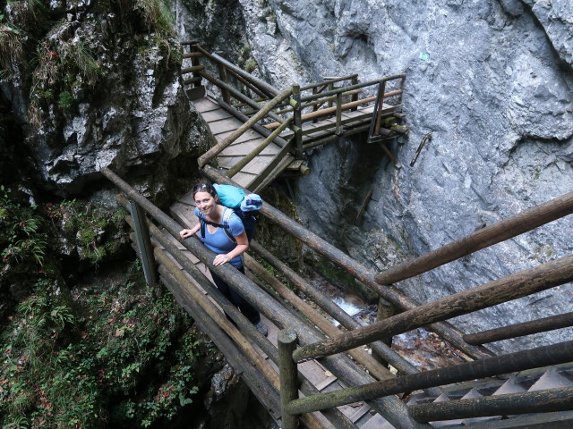 Sabine in der Dr.-Vogelgesang-Klamm (5. Okt.)