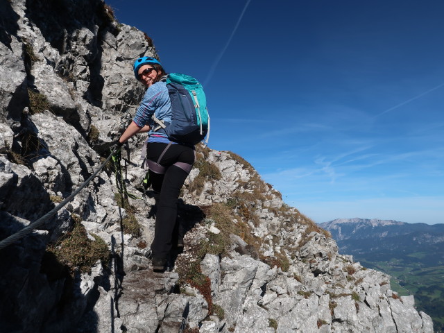 Wildfrauen-Klettersteig: Sabine zwischen Frauenmauer und Bosruck (6. Okt.)