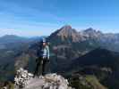 Wildfrauen-Klettersteig: Sabine zwischen Einstieg und Frauenmauer (6. Okt.)