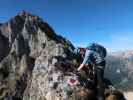 Wildfrauen-Klettersteig: Sabine zwischen Frauenmauer und Bosruck (6. Okt.)