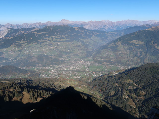 von der Tschaggunser Mittagspitze Richtung Nordosten (20. Okt.)