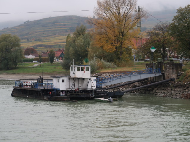 Rollfähre Weißenkirchen - St. Lorenz