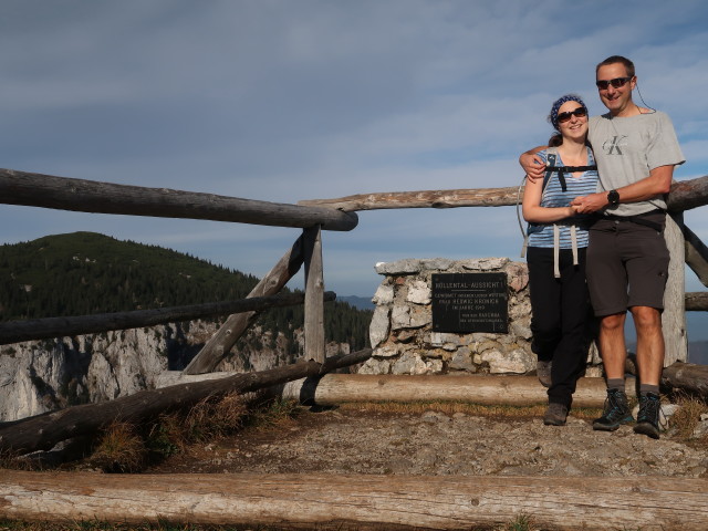 Sabine und ich bei der Höllental-Aussicht, 1.620 m