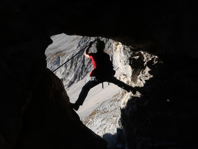 Bert-Rinesch-Klettersteig: Carmen in der 2. Höhle