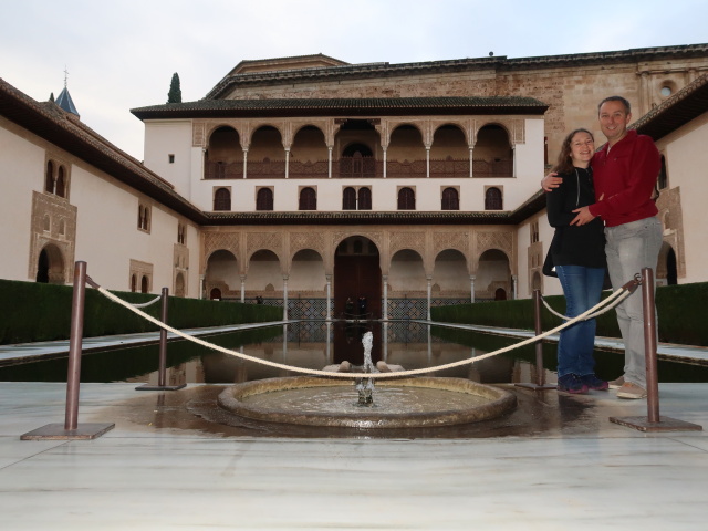 Sabine und ich im Palacio Nazaríes in der Alhambra in Granada (19. Nov.)