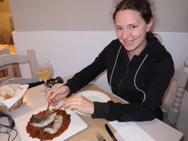 Sabine im Bodegas Mezquita in C&oacute;rdoba (20. Nov.)