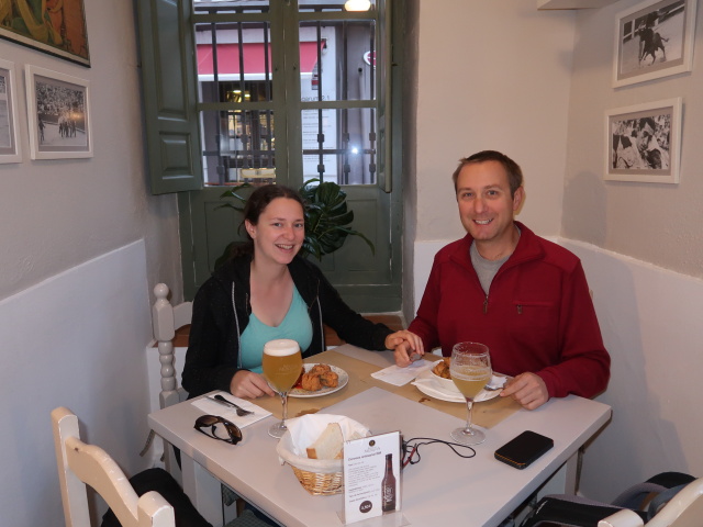 Sabine und ich im Bodegas Mezquita in C&oacute;rdoba (20. Nov.)