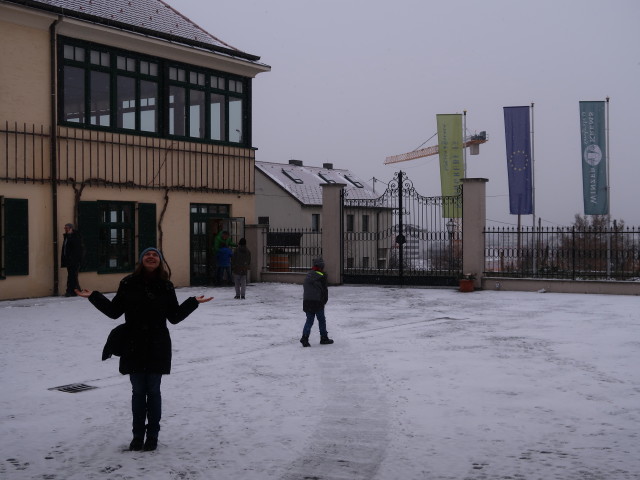 Sabine in Sandgrube 13