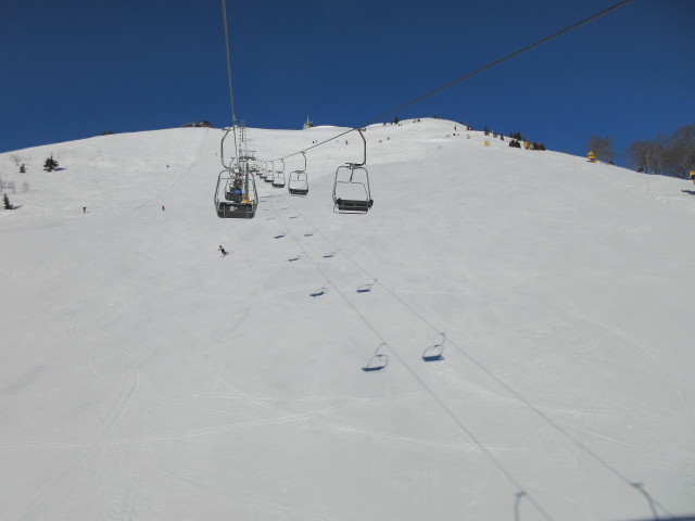 Gipfelhang-Abfahrt von der Gipfelbahn aus
