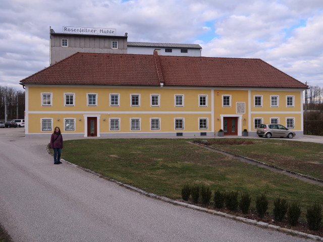 Sabine bei der Rosenfellner Mühle