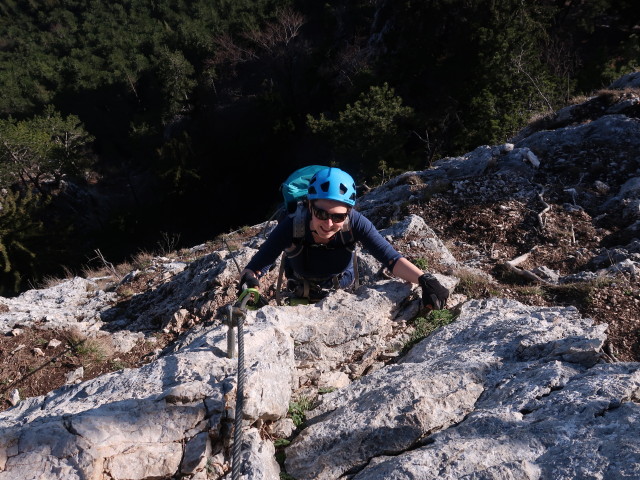 Gebirgsvereins-Klettersteig: Sabine in der Headwall