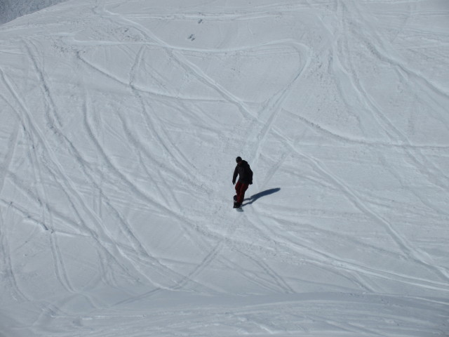 Markus neben der Piste 10