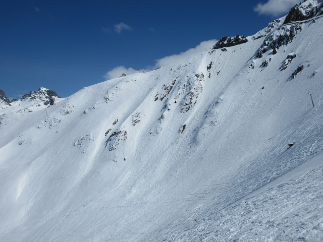 neben der Höllspitzbahn (7. Apr.)