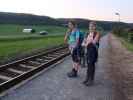 Anja Liv, Tim und Katja Lin im Bahnhof Gleißenfeld, 360 m