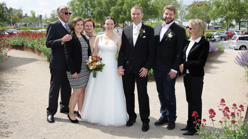 Papa, Katarina, Brigitte, Sabine, ich, Markus und Mama © novaczek.at