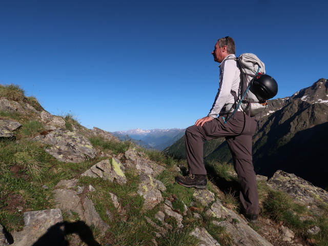 Erich am Nasensteig zwischen Hochschoberhütte und Mirschachscharte (29. Juni)