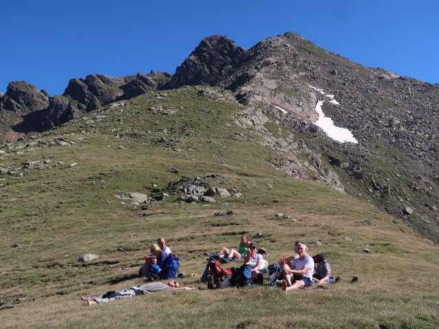 Werner, Erich, Philipp, Ursa, Ulrike, Gabriele, Evelyn, Josef und Moritz im Zarschartl, 2.512 m