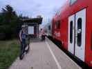 Sabine im Bahnhof Wagram-Grafenegg