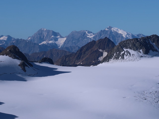 Ortleralpen vom Fluchtkogel aus (18. Aug.)