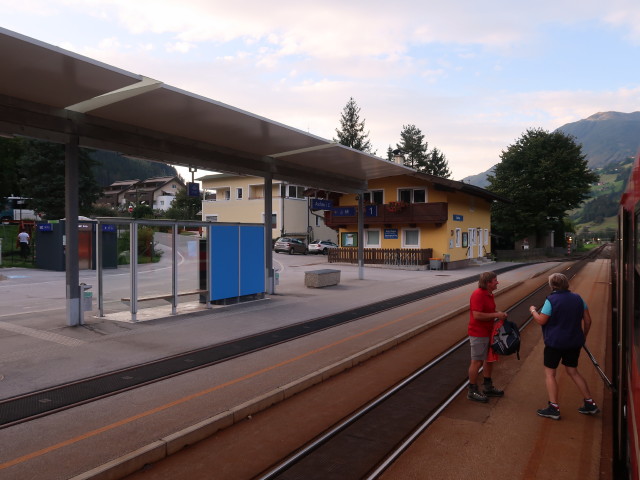 Bahnhof Aschau im Zillertal, 564 m