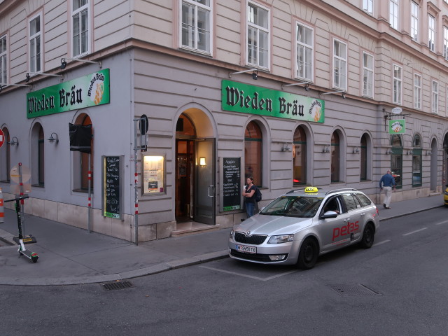 Sabine beim Wieden Bräu