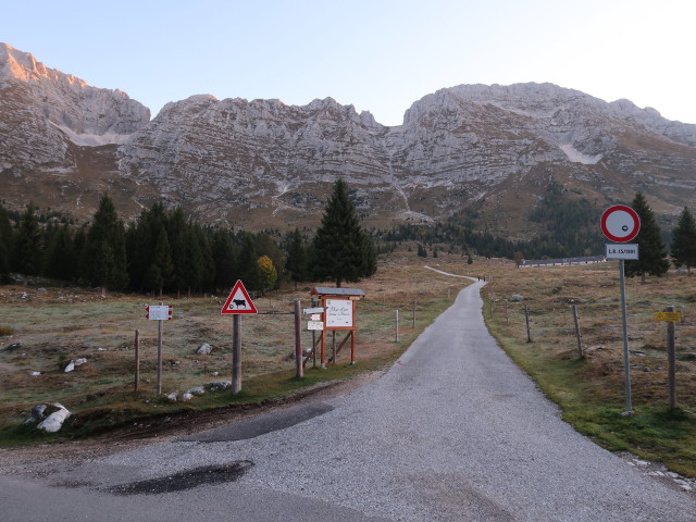 Weg 622 zwischen Casere Parte di Mezzo und Rifugio Giacomo di Brazzà (12. Okt.)