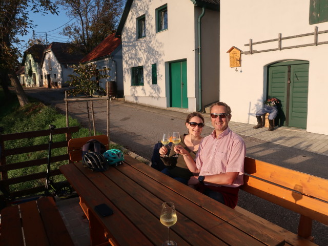 Sabine und ich Am Kellerberg in Jedenspeigen