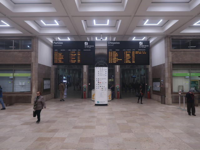 Estacao Ferroviária de Lisboa-Santa Apolónia (21. Nov.)