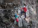 Bergkraxlerwand-Klettersteig: Antonia auf der Seilbrücke