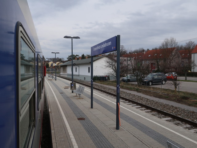 Bahnhof Enzesfeld-Lindabrunn, 281 m