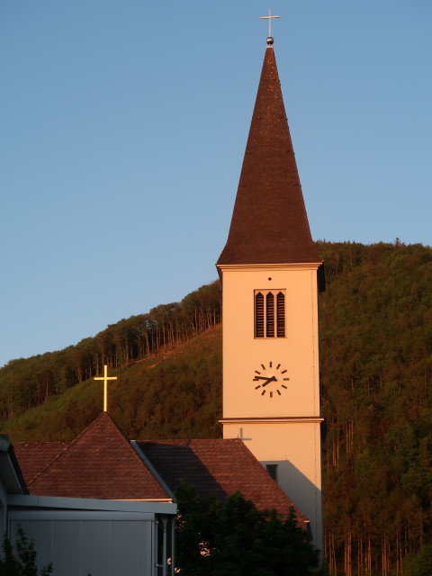 Pfarrkirche Micheldorf in Ober&ouml;sterreich, 465 m