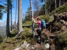 Sabine zwischen Gezimmerter Brunnen und Raukogel