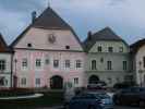 Bürgerhäuser am Hauptplatz in Wilhelmsburg, 321 m