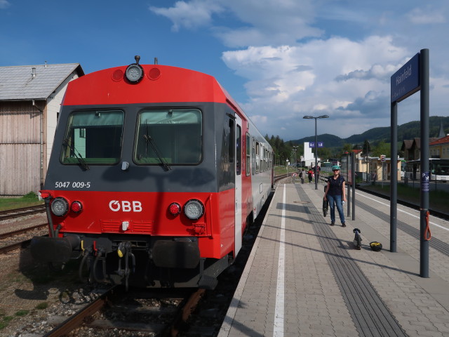 Bahnhof Hainfeld, 418 m