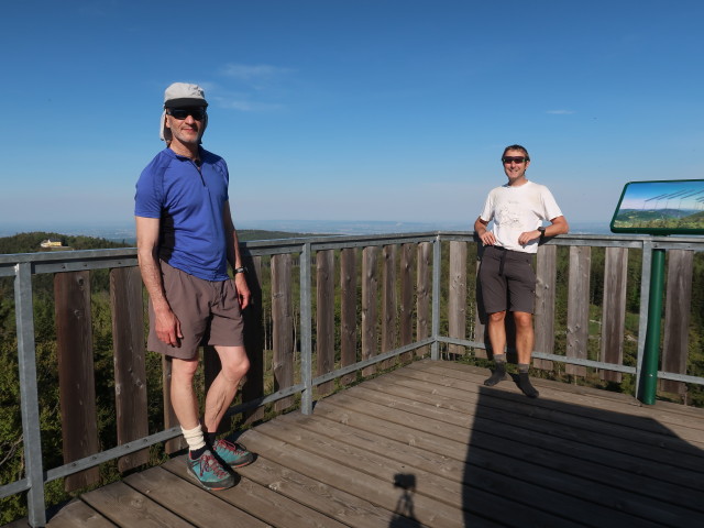 Herbert und ich am Aussichtsturm Hohe Wand