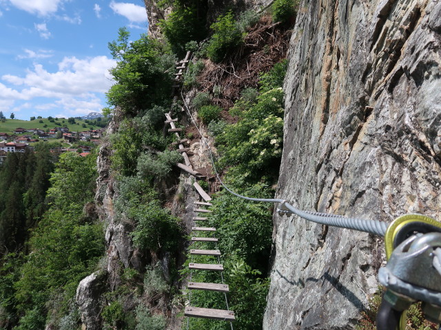 Via-Claudia-Augusta-Klettersteig: Holzseilbrücke