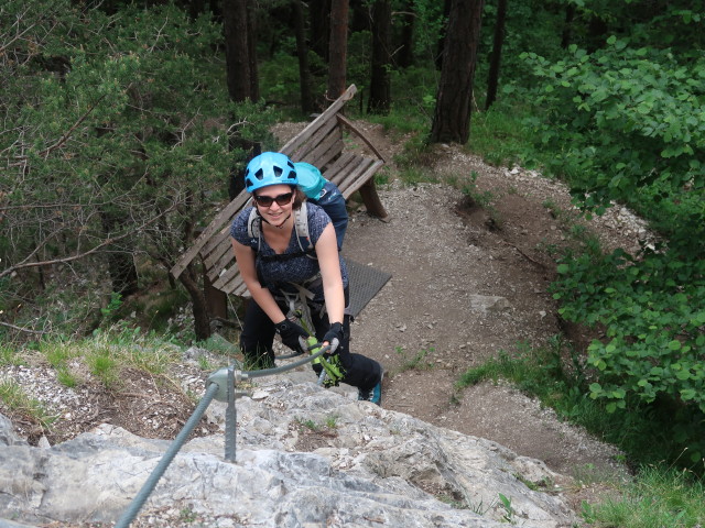 Galugg-Klettersteig: Sabine im Einstieg