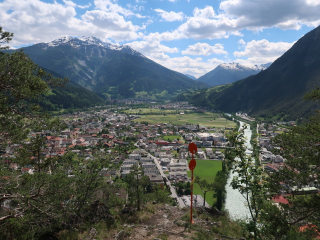 Zams vom Galugg-Klettersteig aus