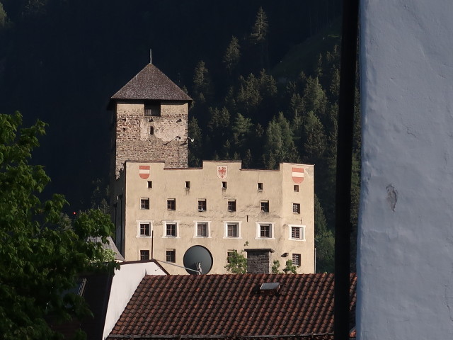 Schloss Landeck, 845 m