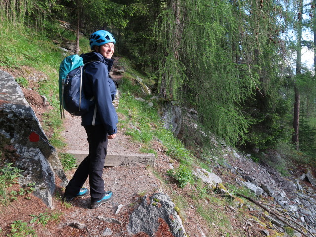 Sabine zwischen Lehn und Jubiläums-Klettersteig