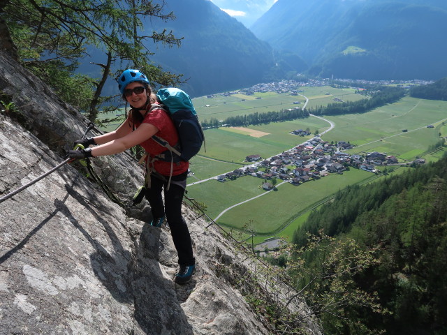 Jubiläums-Klettersteig: Sabine im Originalausstieg