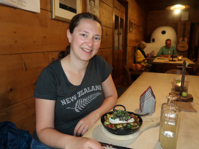 Sabine im Gasthof Krone in Umhausen