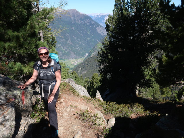 Sabine zwischen Bichl und Narrenkogel