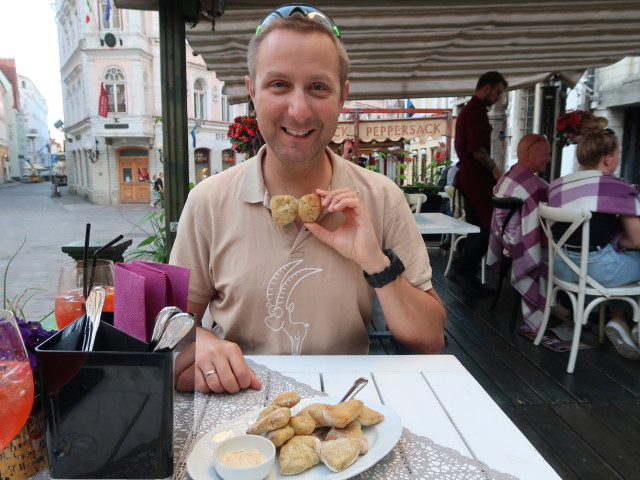 Ich im Scheeli Restoran in Tallinn (23. Juni)