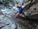 Klettersteig 'Verborgene Welt': Roland zwischen 1. und 2. Seilbrücke