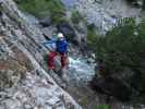 Klettersteig 'Verborgene Welt': Roland zwischen 1. und 2. Seilbrücke