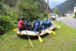 Andreas, Zakaria, Ursa, Roland, ich, Anna, Herbert, Anne und Kimberly (© Eddy Rafting)