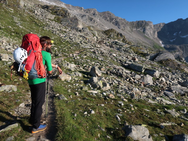 Werner am Berliner Höhenweg zwischen Falschseitenbach und Lapenkarbach (10. Aug.)