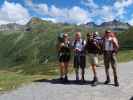 Evelyn, Erich, Bernadette und ich am Bielerdamm, 2.037 m (15. Aug.)