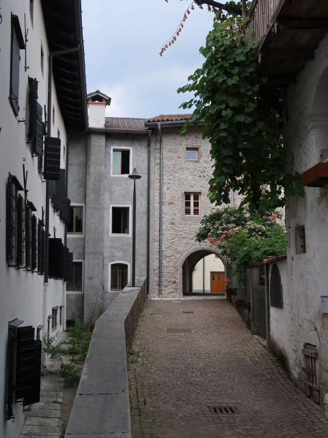 Via Dei Portici in Cjaulas